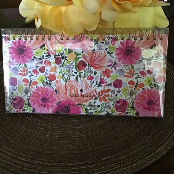 Kate Spade Spiral notepad set - Picture 2 of 4